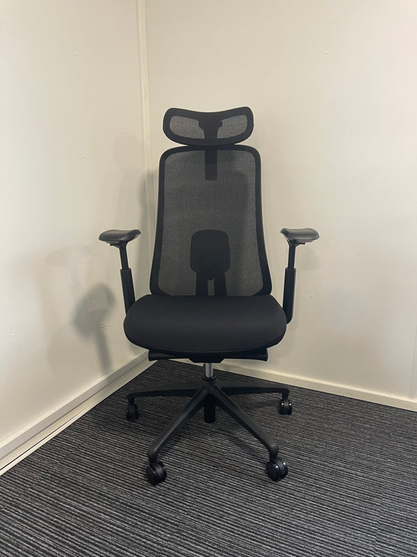 Fabric Seat Mesh Back High Back Task Operator Chair With Headrest And Height Adjustable Arms