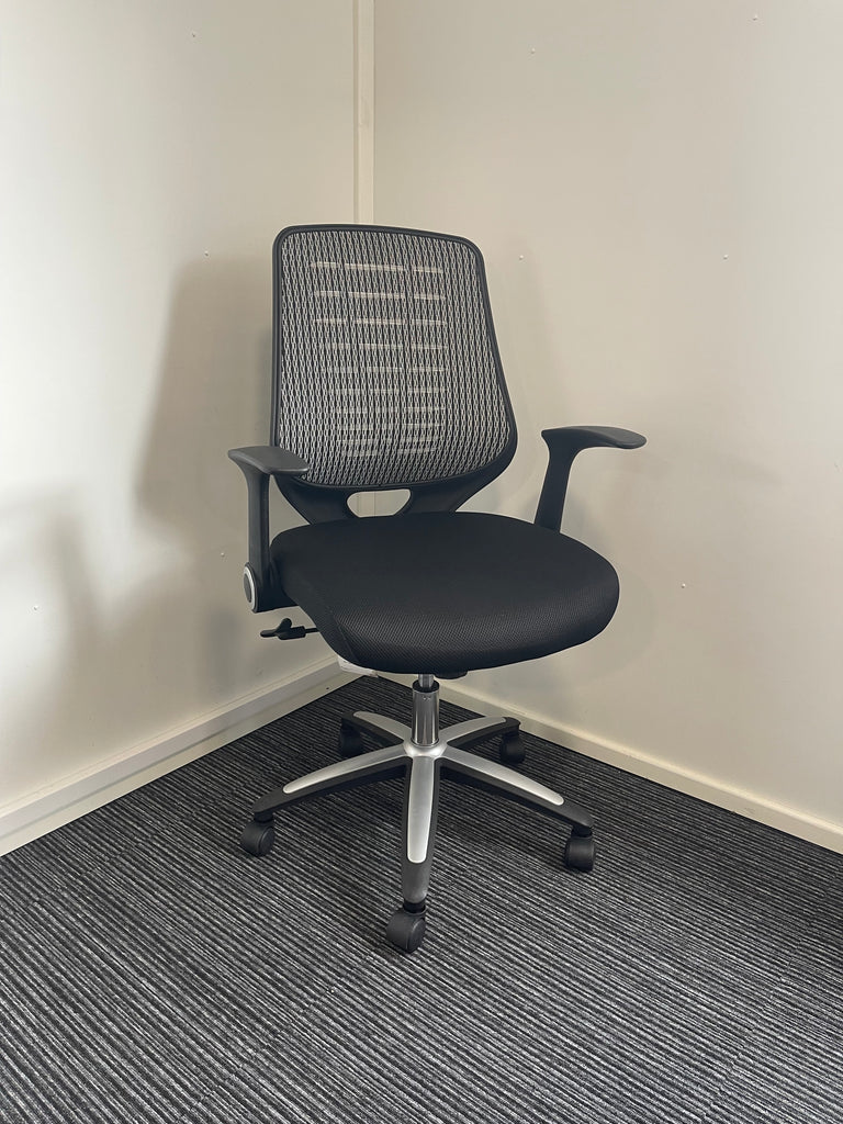 Relay Airmesh Seat Silver Mesh Back Task Operator Chair With Folding Arms