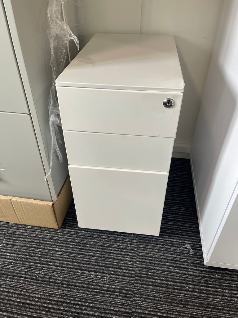 Steel Mobile Pedestal White