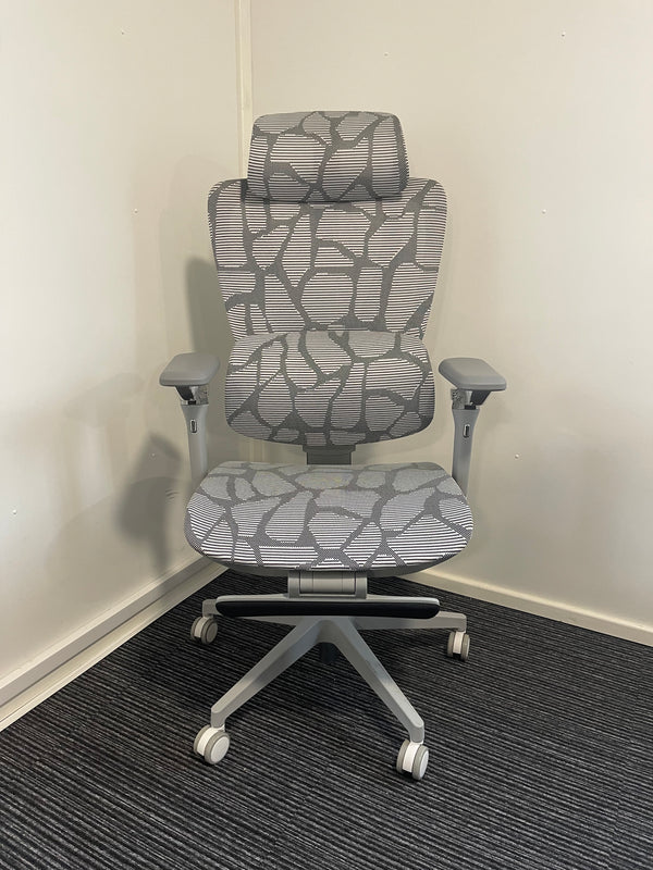 Light Grey Mesh High Back Ergonomic Gaming Chair With Headrest, Arms & Footrest